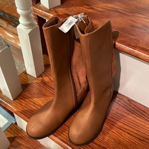 NWT old navy camel color high boots